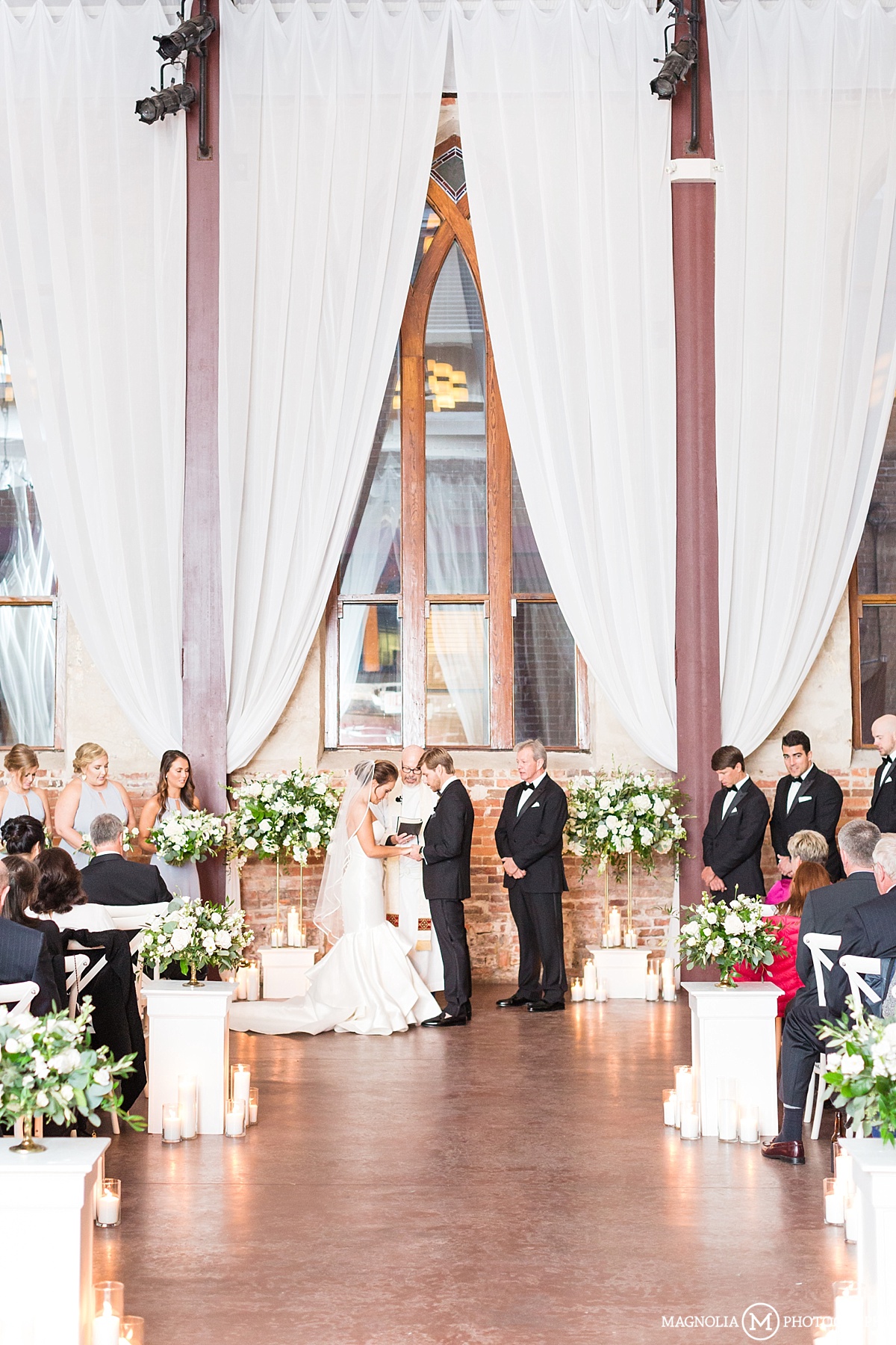 BROOKLYN ARTS CENTER AT ST. ANDREWS WILMINGTON NC WEDDING PHOTOGRAPHER