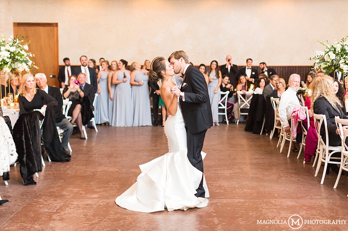 BROOKLYN ARTS CENTER AT ST. ANDREWS WILMINGTON NC WEDDING PHOTOGRAPHER